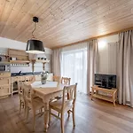 Torri Di Seefeld Lägenhetshotell