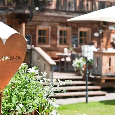 Apart Otel Torri Di Seefeld 4*