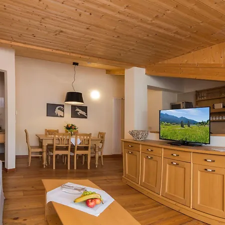 Torri Di Seefeld ゼーフェルト・イン・チロル