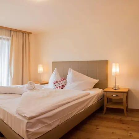 Torri Di Seefeld アパートホテル 3*