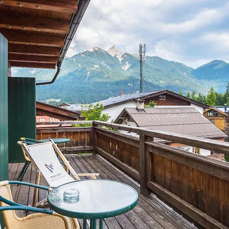 Torri Di Seefeld Lägenhetshotell