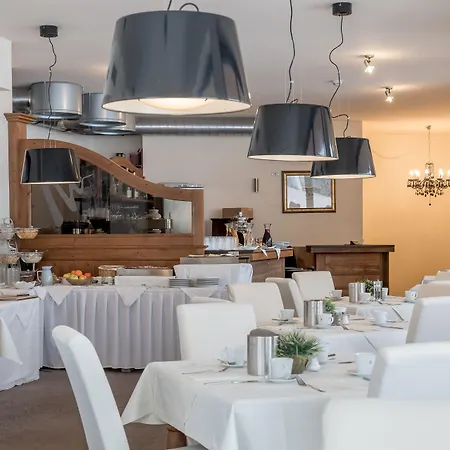 Torri Di Seefeld Ζέεφελντ