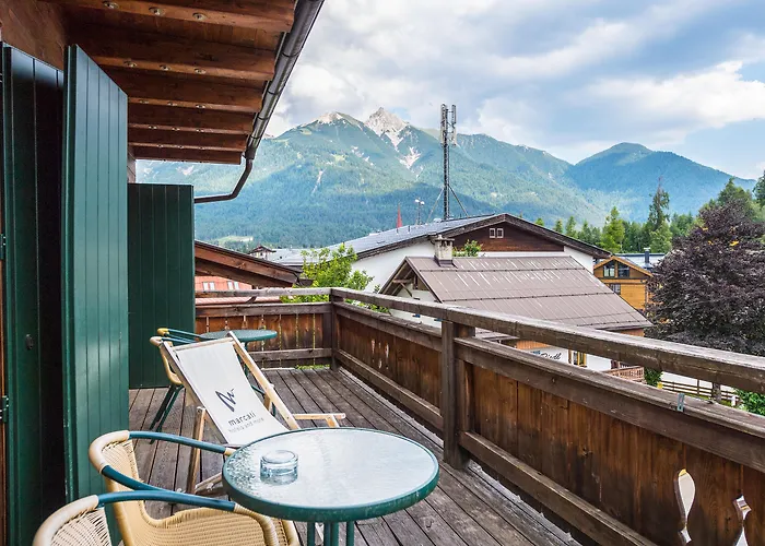 Torri Di Seefeld Lägenhetshotell